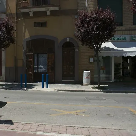Casa Domi فندق مبيت وإفطار 3*