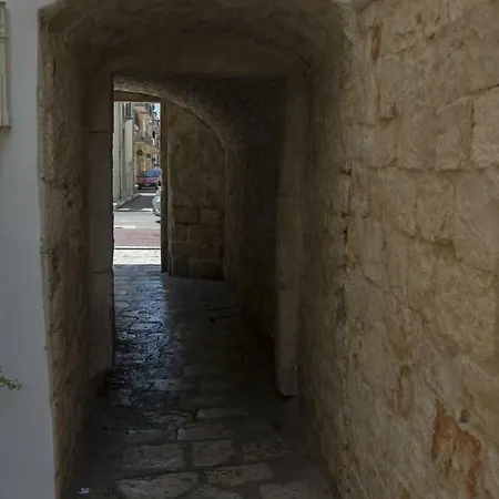 فندق مبيت وإفطار Casa Domi 3*